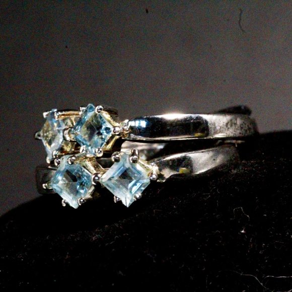 Contemporary QVC Sterling Silver Light Blue Topaz Stackable or Friendship Ring - Picture 3 of 7